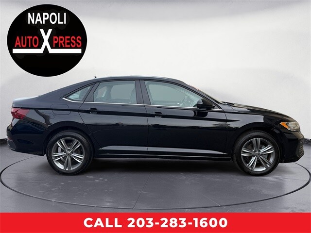 2024 Volkswagen Jetta 1.5T SE photo 2
