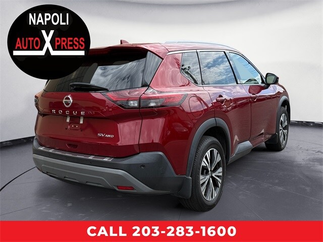 2021 Nissan Rogue SV photo 2