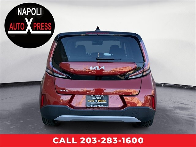 2023 Kia Soul LX photo 4