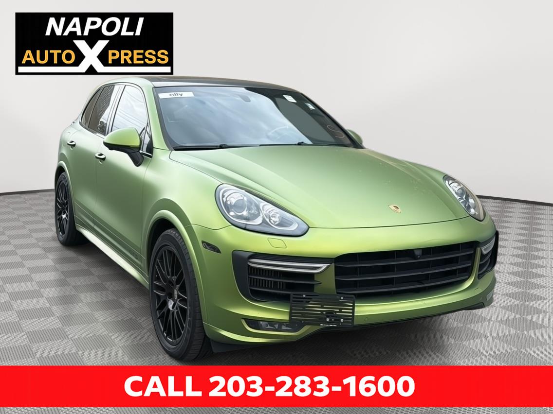 2018 Porsche Cayenne GTS's photo