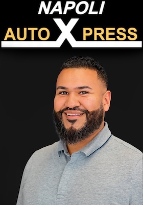 Staff member Dionis Castro from 4b6e9d2bf36b