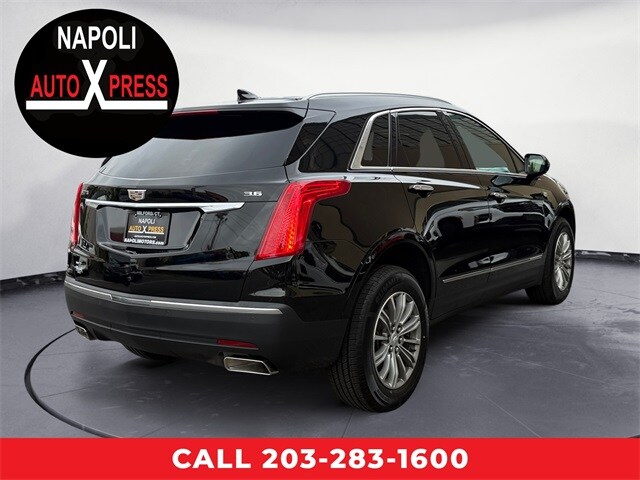 2018 Cadillac XT5 Luxury photo 3