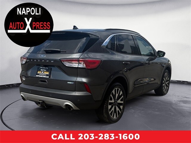 2020 Ford Escape SEL photo 3