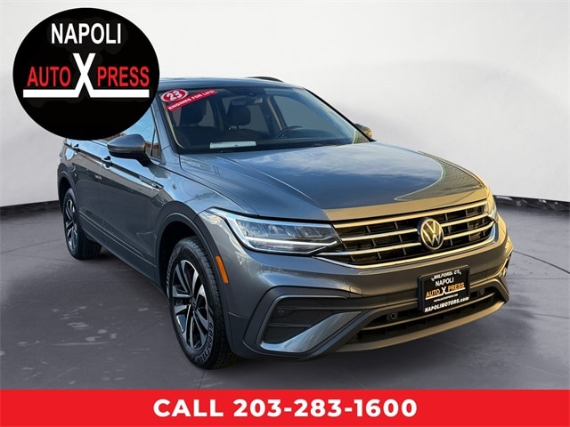 2023 Volkswagen Tiguan S's photo