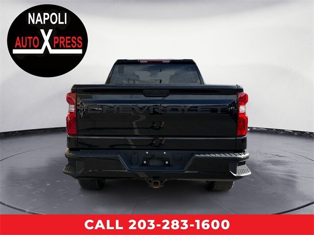 2023 Chevrolet Silverado 1500 Custom photo 4