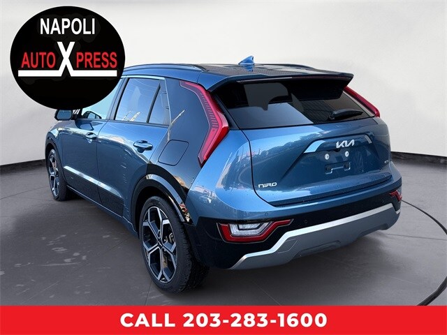 2023 Kia Niro SX Touring photo 3