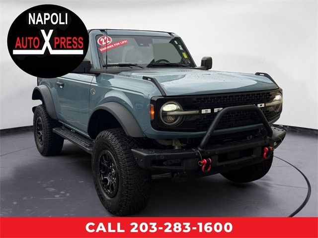 2022 Ford Bronco 2-Door Outer Banks's photo