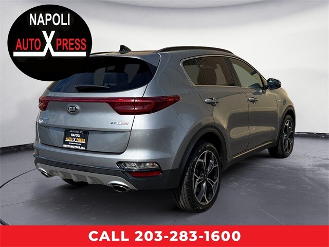 2022 Kia Sportage SX Turbo photo 3