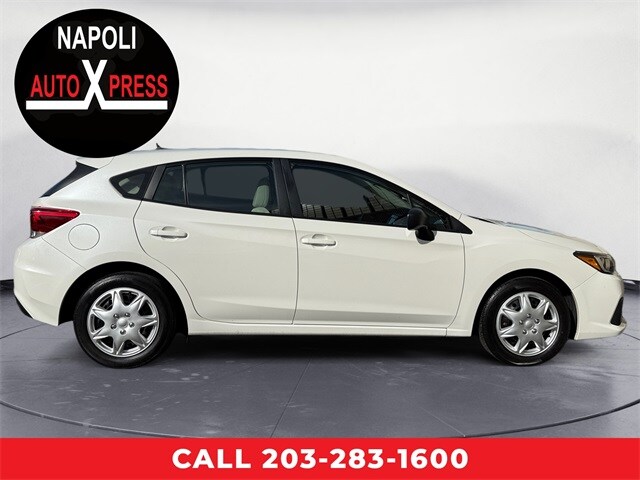 2023 Subaru Impreza Base photo 2