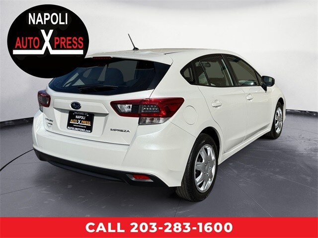 2023 Subaru Impreza Base photo 3