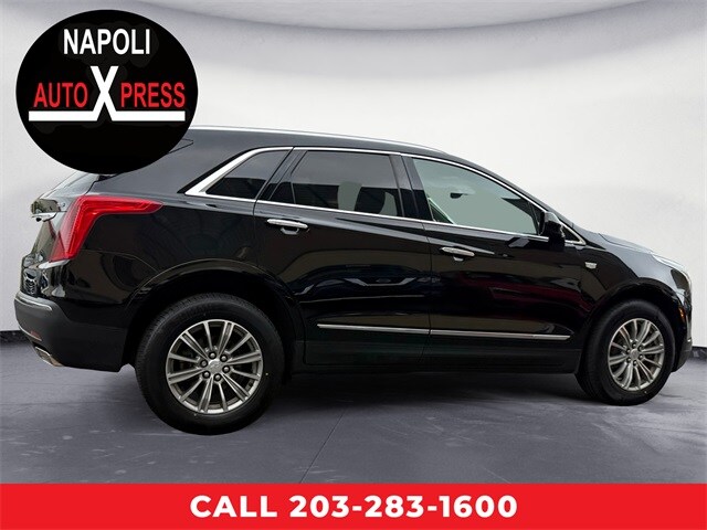 2018 Cadillac XT5 Luxury photo 2