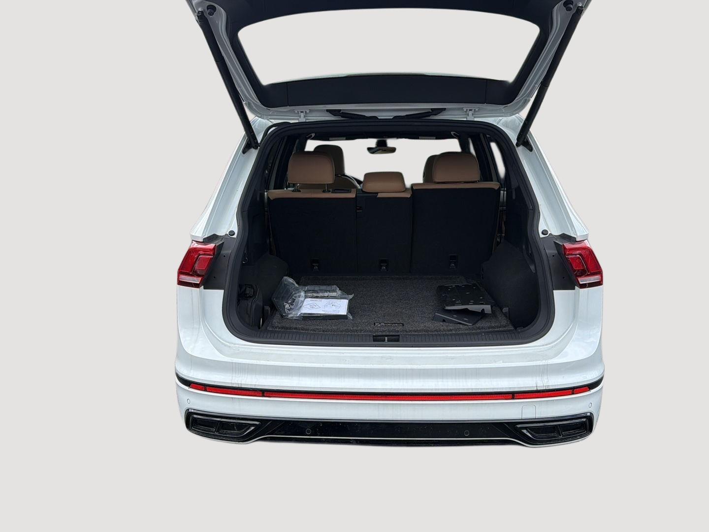 2024 Volkswagen Tiguan SE R-LINE BLACK - Photo 27