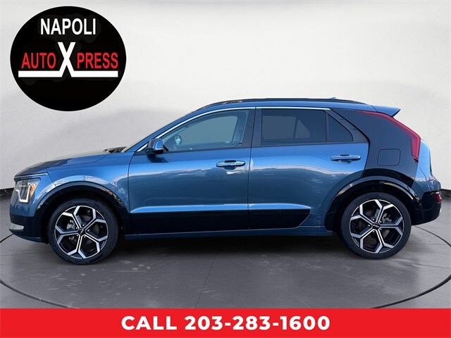 2023 Kia Niro SX Touring photo 4