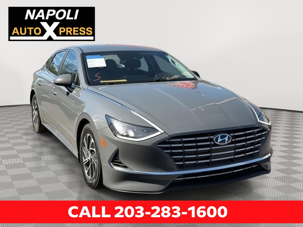 2022 Hyundai Sonata Blue's photo