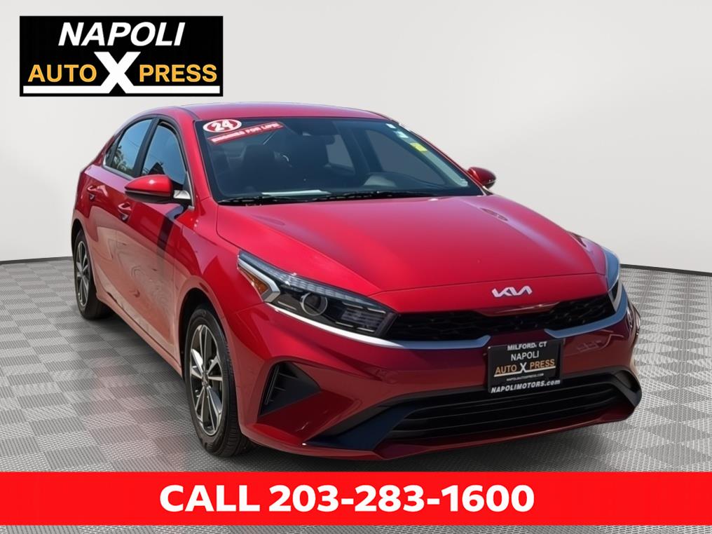 2024 Kia Forte LXS AT's photo