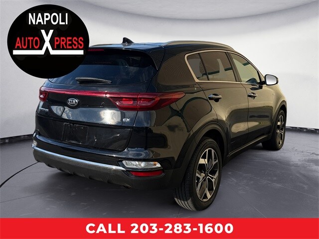 2021 Kia Sportage EX photo 3