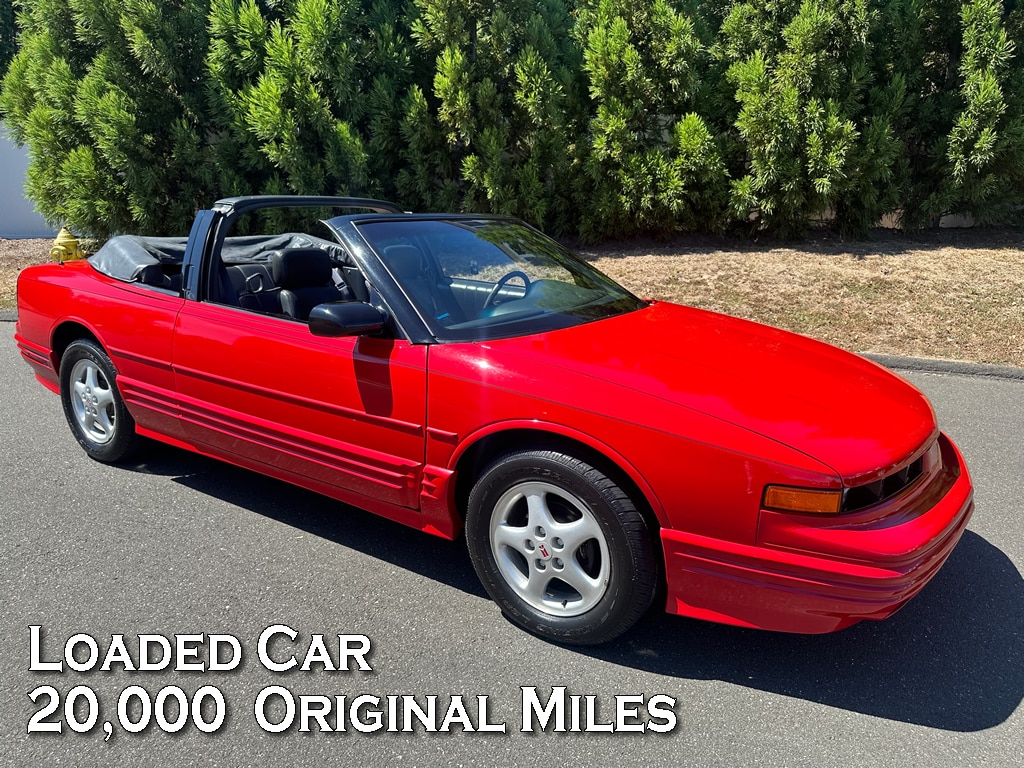 1995 Oldsmobile Cutlass Supreme's photo