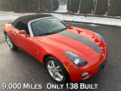 Used 2009 Pontiac SOLSTICE STREET EDITION For Sale at Napoli
