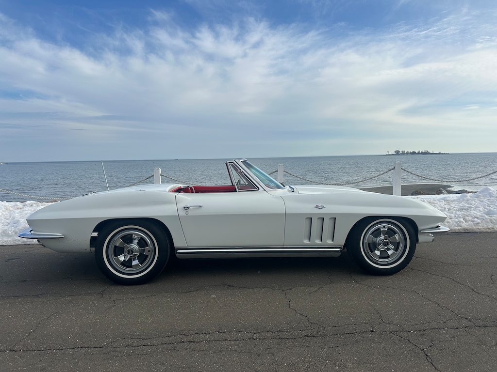 Used 1965 Chevrolet CORVETTE ROADSTER CONVERTILE