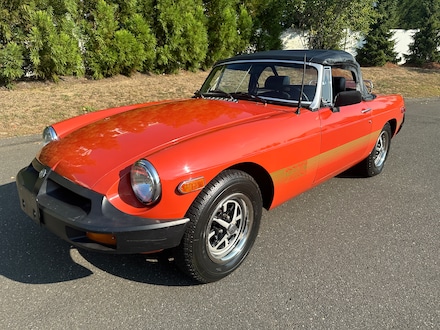 1977 MG B Convertible