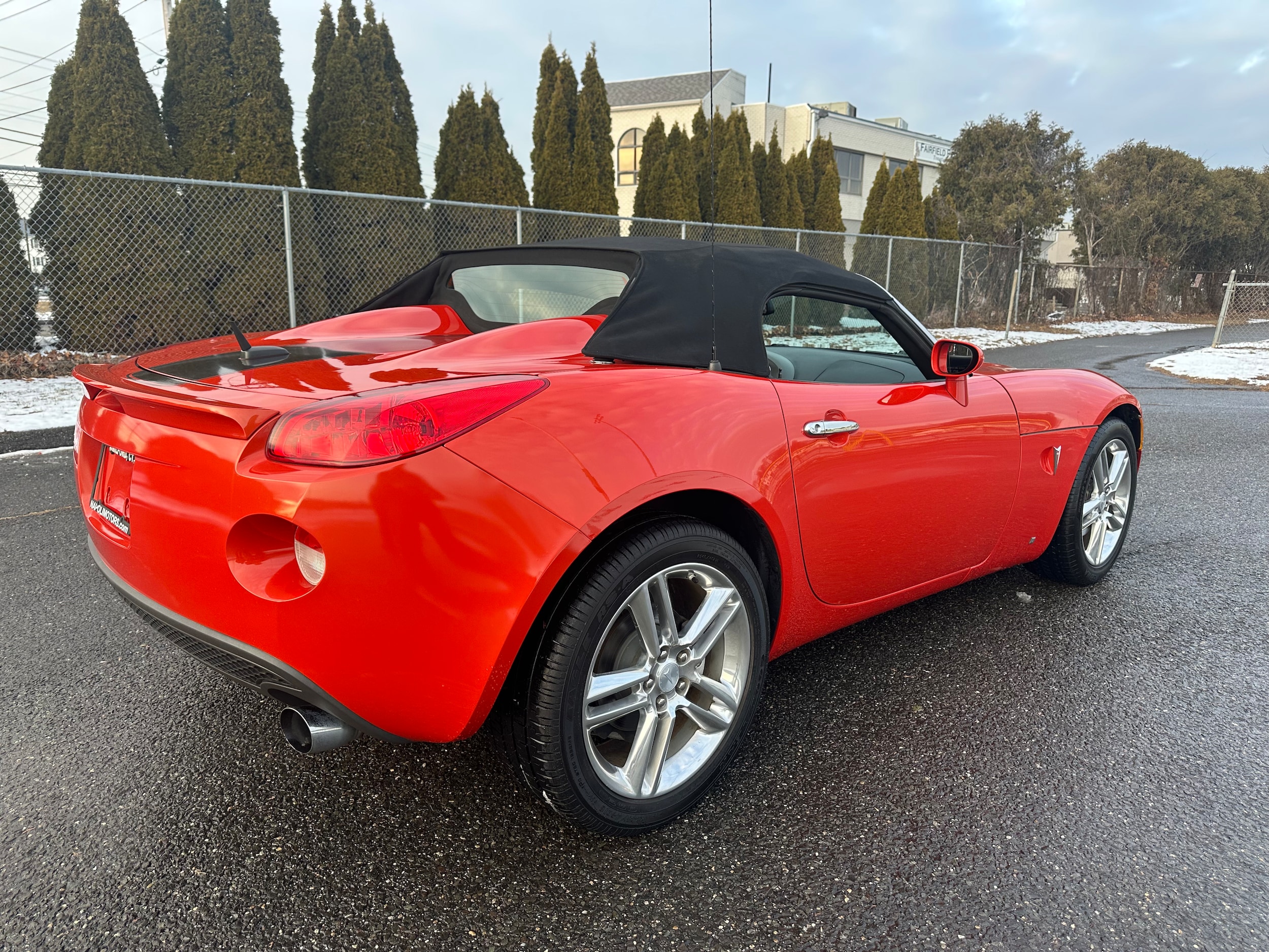 Used 2009 Pontiac SOLSTICE STREET EDITION For Sale at Napoli
