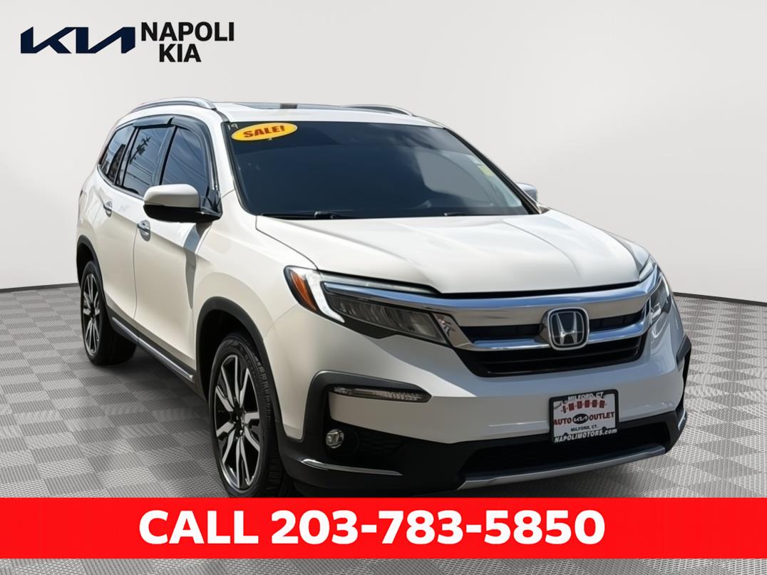2019 Honda Pilot 4WD Elite's photo