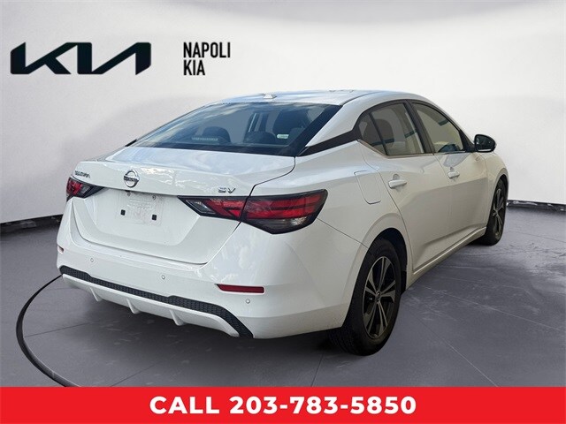 2023 Nissan Sentra SV photo 3