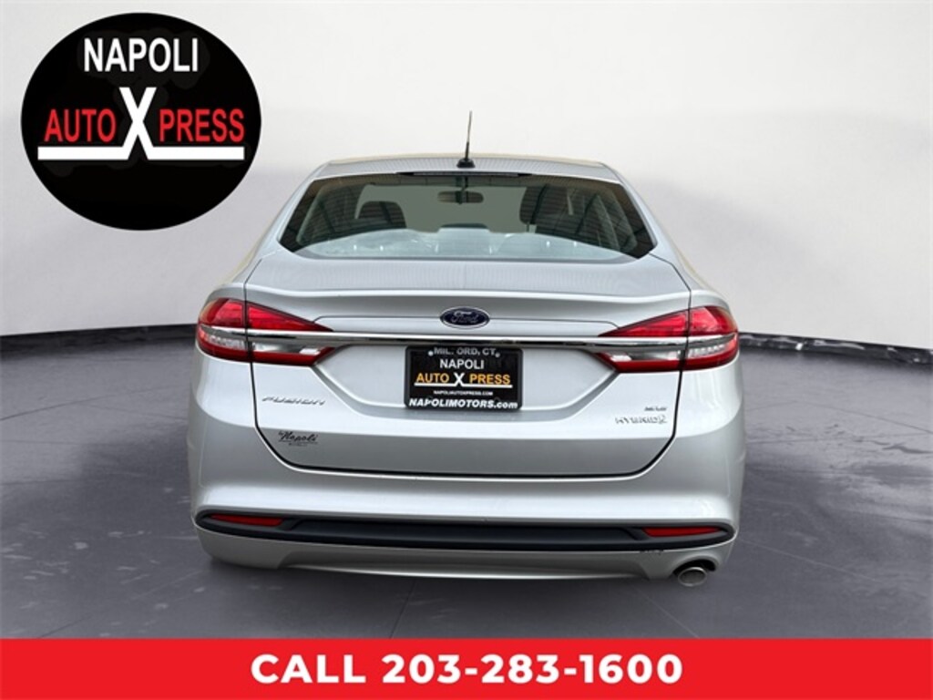 Used 2017 Ford Fusion Hybrid SE Sedan