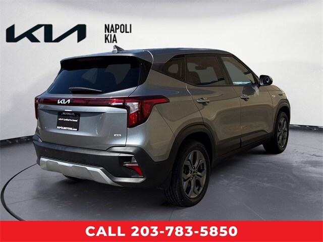 2024 Kia Seltos LX photo 3