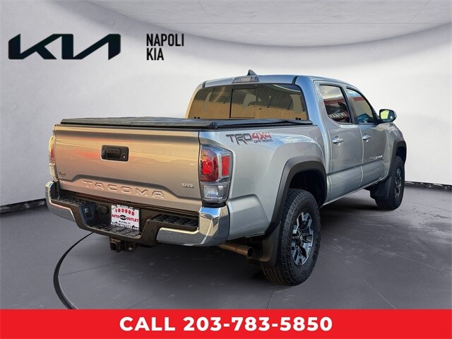 2023 Toyota Tacoma TRD Off-Road V6 photo 3