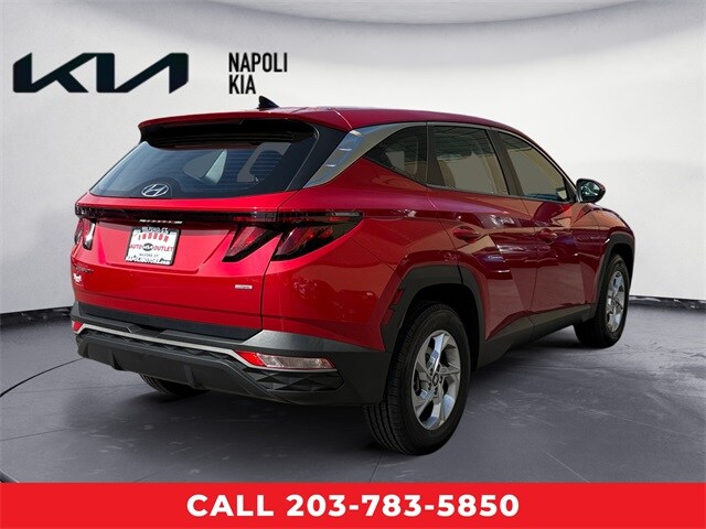 2022 Hyundai Tucson SE photo 3