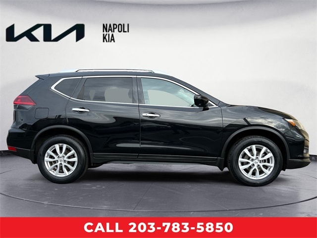 Used 2018 Nissan Rogue SV with VIN KNMAT2MV4JP613938 for sale in Milford, CT