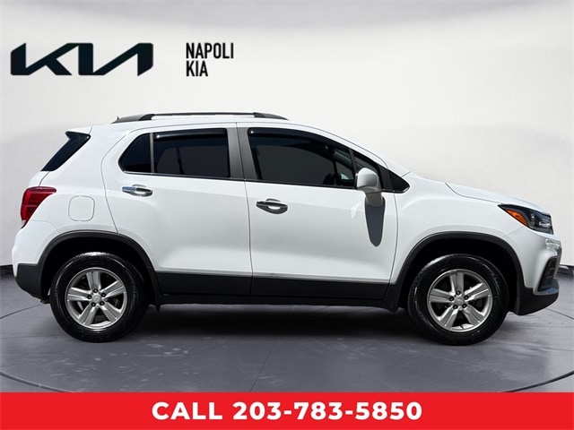 Used 2020 Chevrolet Trax LT with VIN 3GNCJPSB0LL132398 for sale in Milford, CT