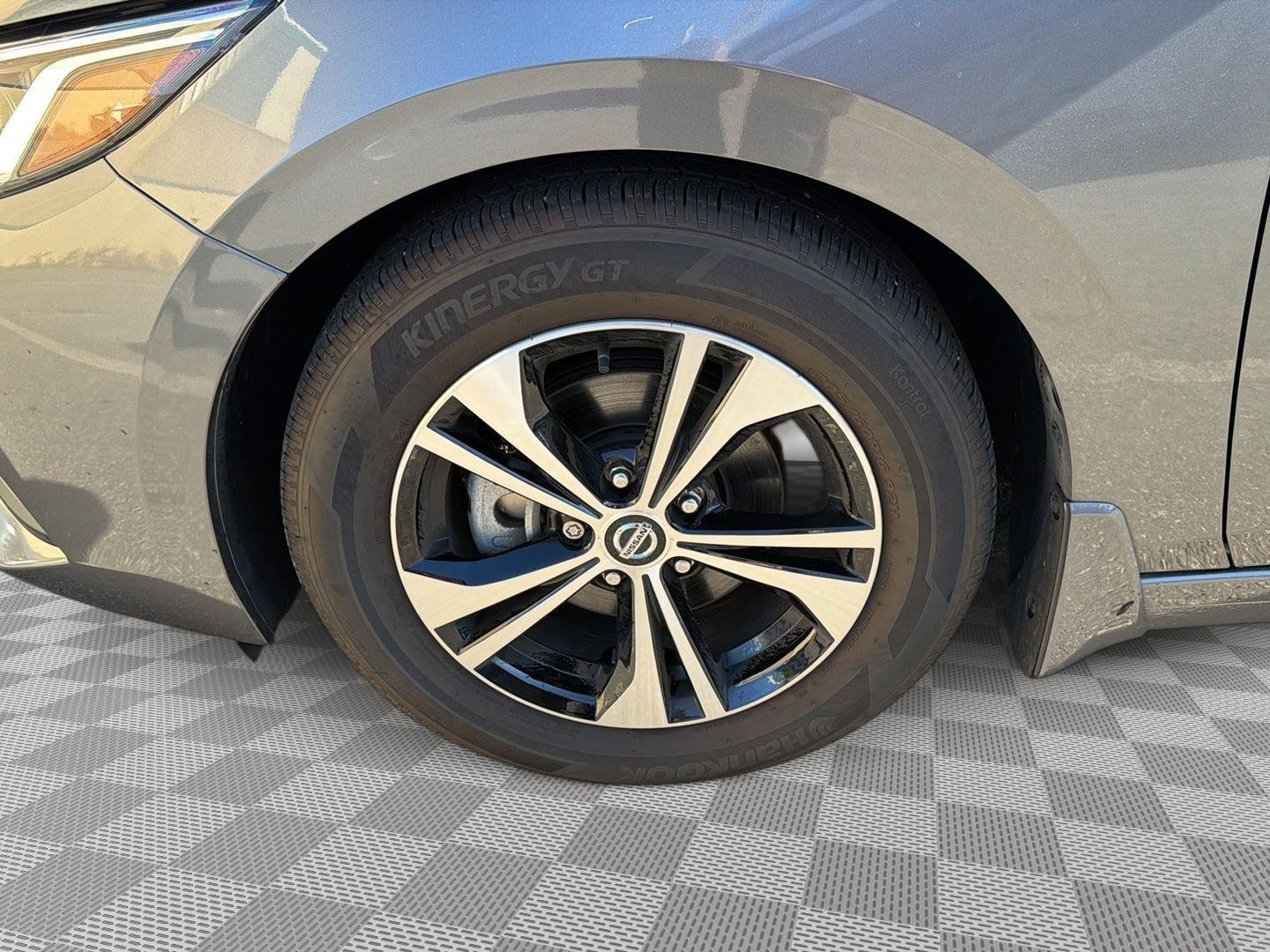 2023 Nissan Sentra SV - Photo 14
