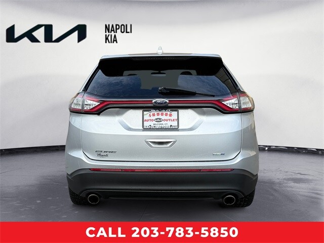 2016 Ford Edge SE photo 4