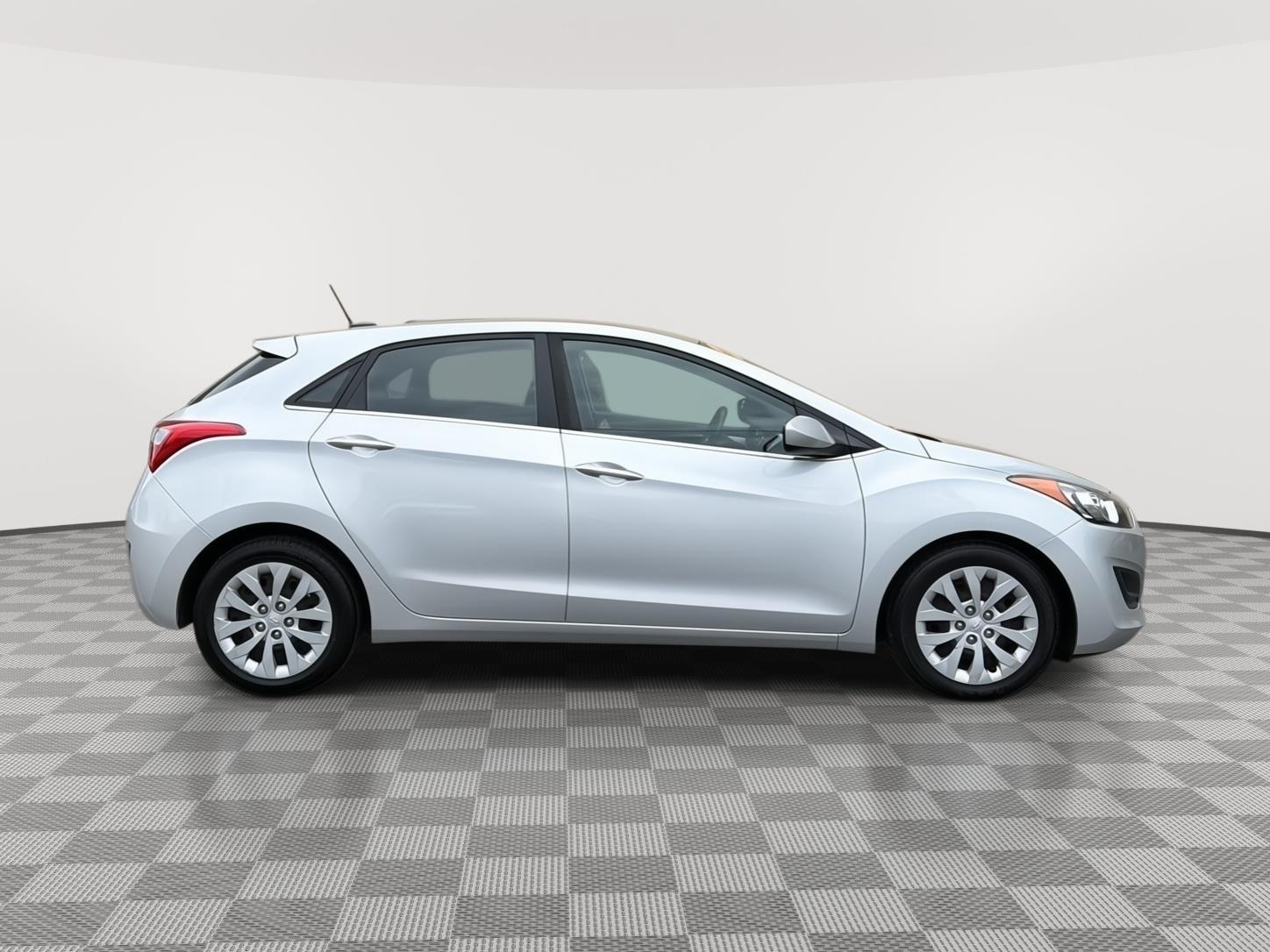Used 2017 Hyundai Elantra GT GT with VIN KMHD35LH8HU354808 for sale in Milford, CT