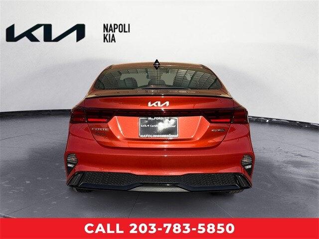 2023 Kia Forte GT-Line photo 4