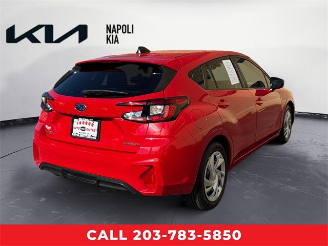 2024 Subaru Impreza Base photo 3