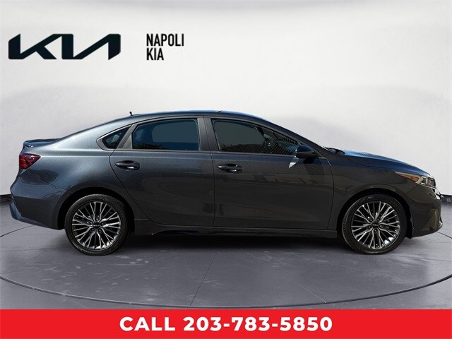2024 Kia Forte GT-Line photo 2