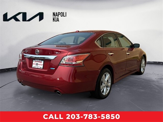 2014 Nissan Altima 2.5 SV photo 3