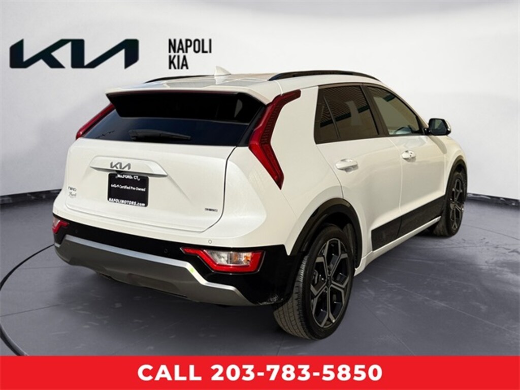Used 2023 Kia Niro EX Touring SUV