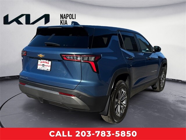 2026 Chevrolet Equinox LT photo 3