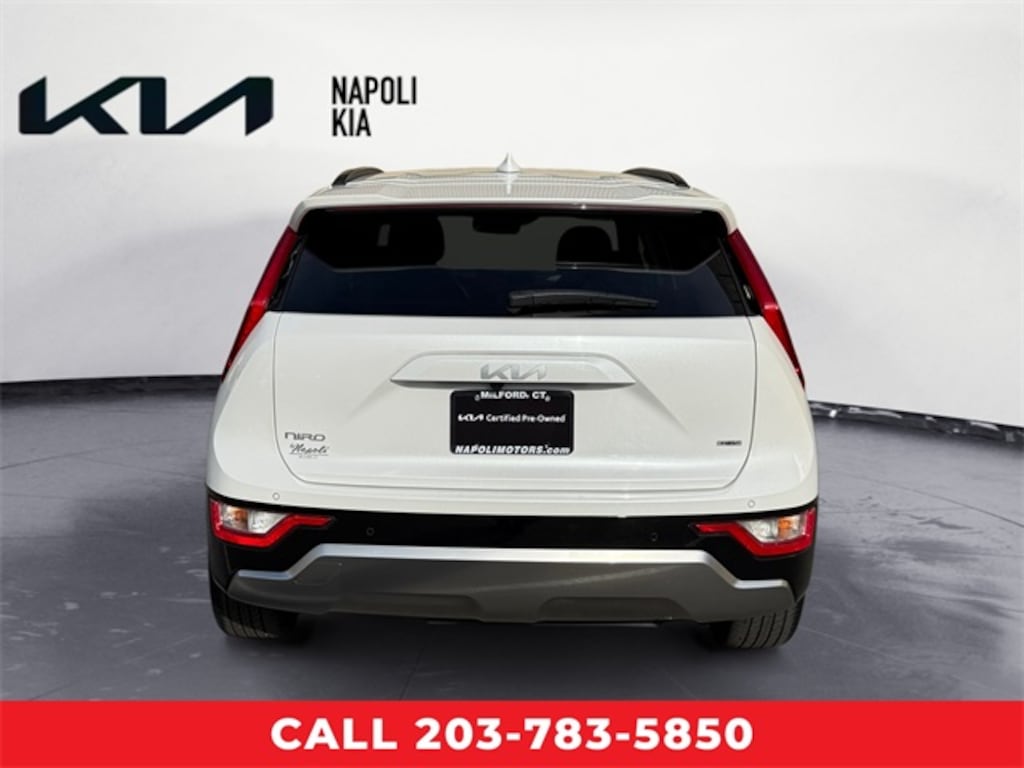 Used 2023 Kia Niro EX Touring SUV