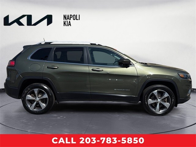 2020 Jeep Cherokee Limited photo 2