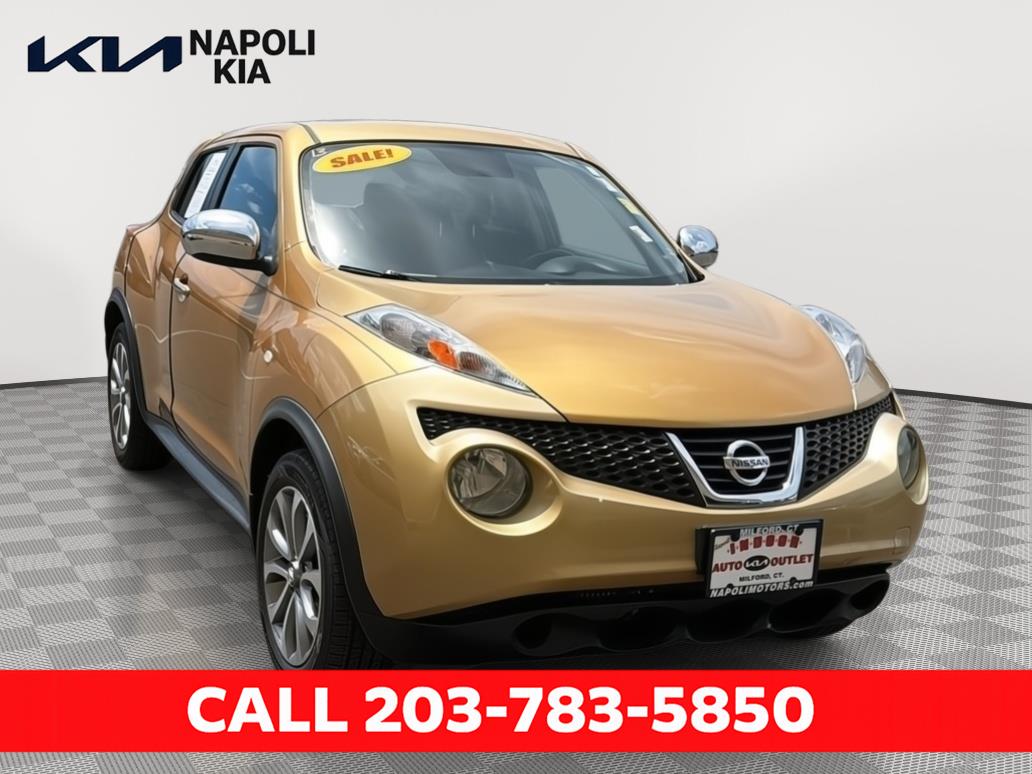 2013 Nissan Juke SV AWD CVT's photo