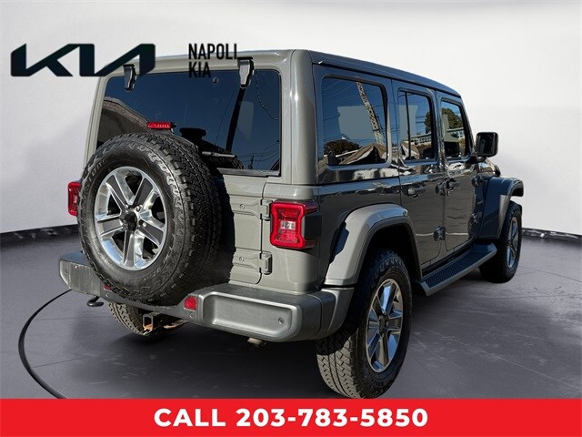 2020 Jeep Wrangler Unlimited Sahara photo 3