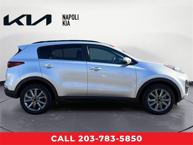 2022 Kia Sportage Nightfall Edition photo 2