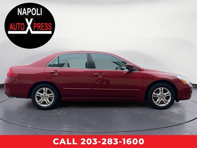 Used 2007 Honda Accord EX with VIN 1HGCM56847A082848 for sale in Milford, CT