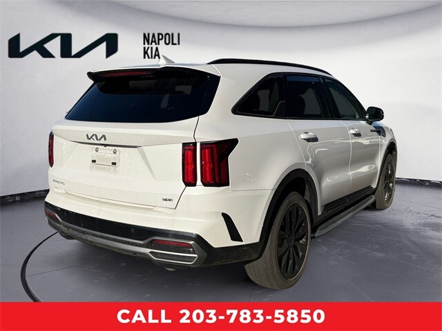 2023 Kia Sorento SX photo 3