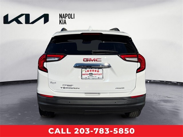 2022 Gmc Terrain SLE photo 4